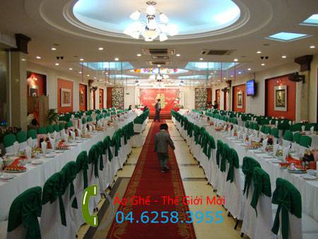 Áo phủ ghế tiệc cưới 01