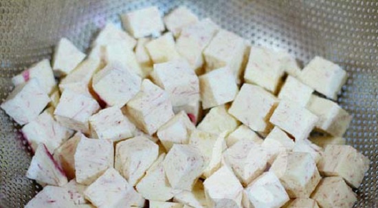Địa chỉ bán váy ghế