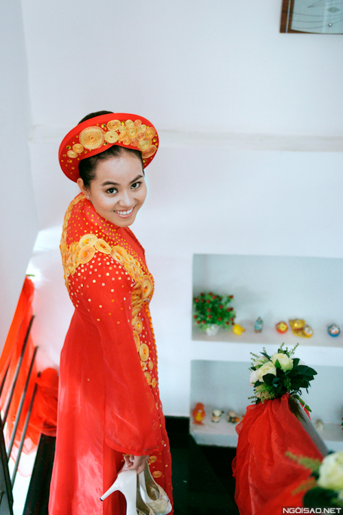 May váy ghế nhà hàng tiệc cưới đẹp